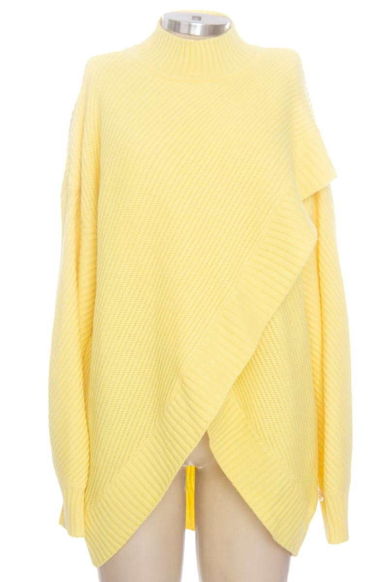 Sweater color Amarillo - Basement