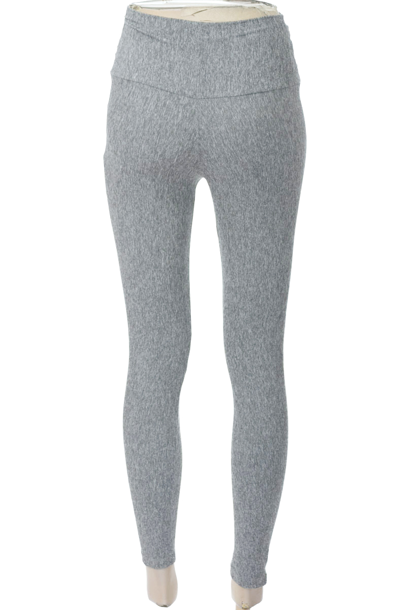 Pantalones color Gris - Closeando