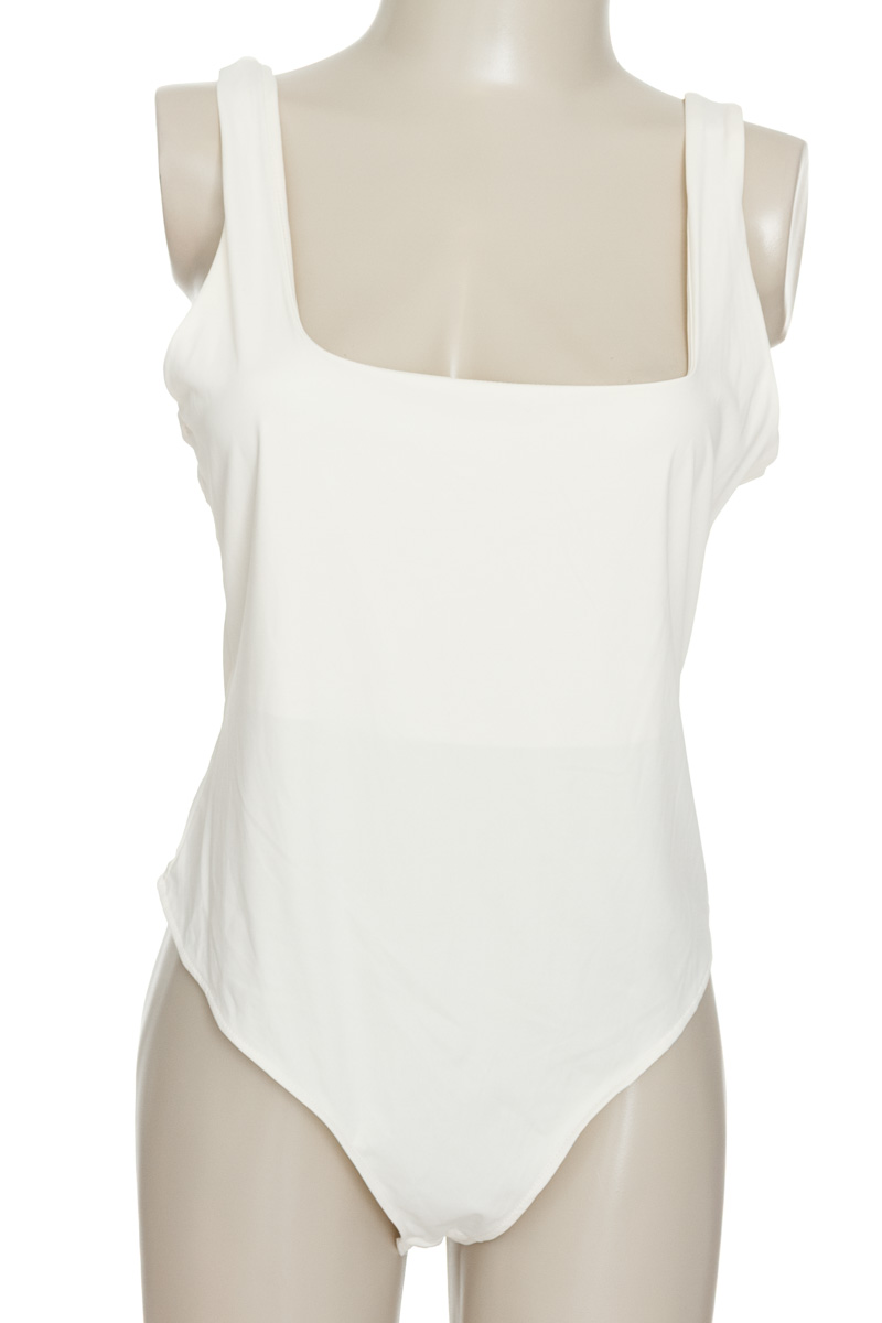 Top / Camiseta color Blanco - H&M