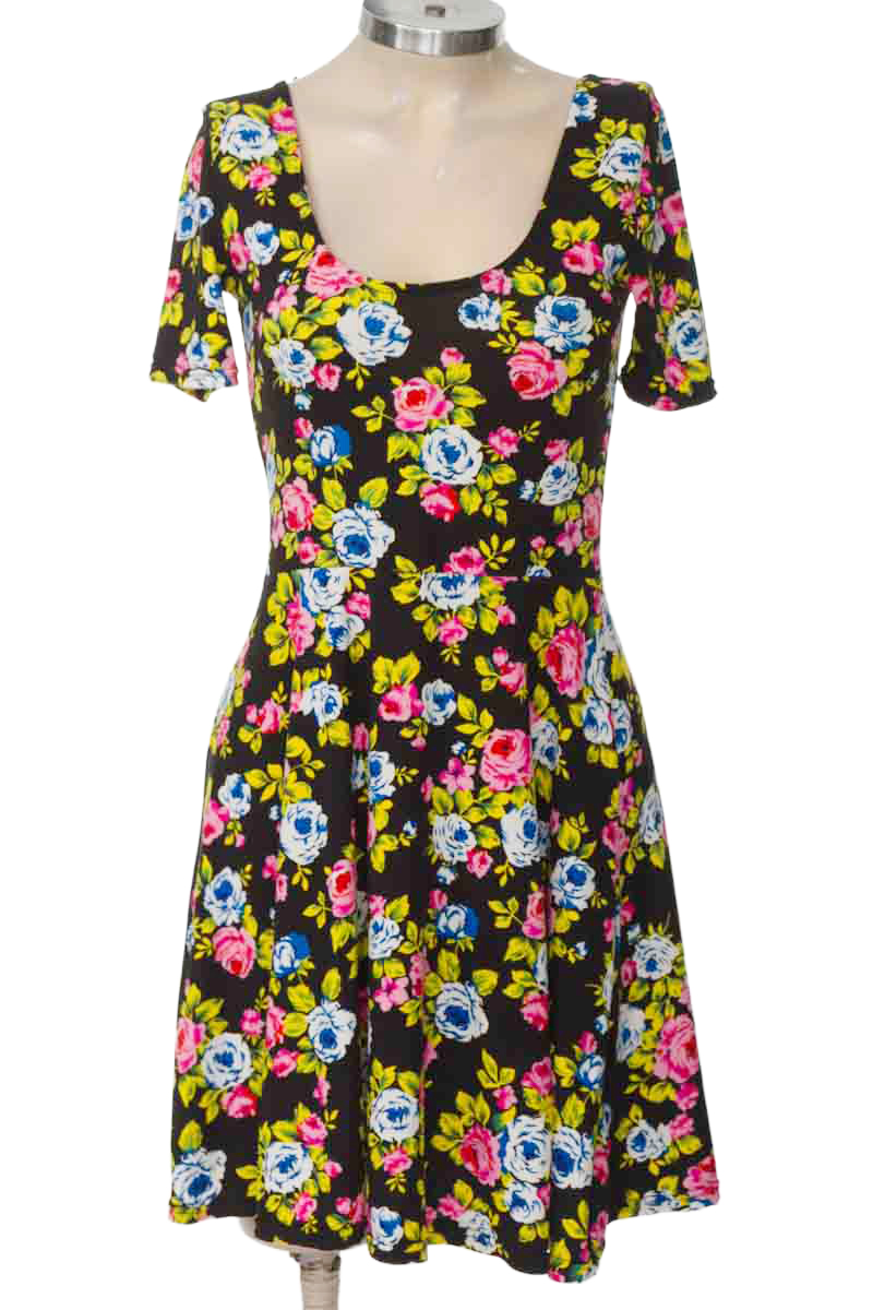 Vestido / Enterizo color Negro - Capella Apparel