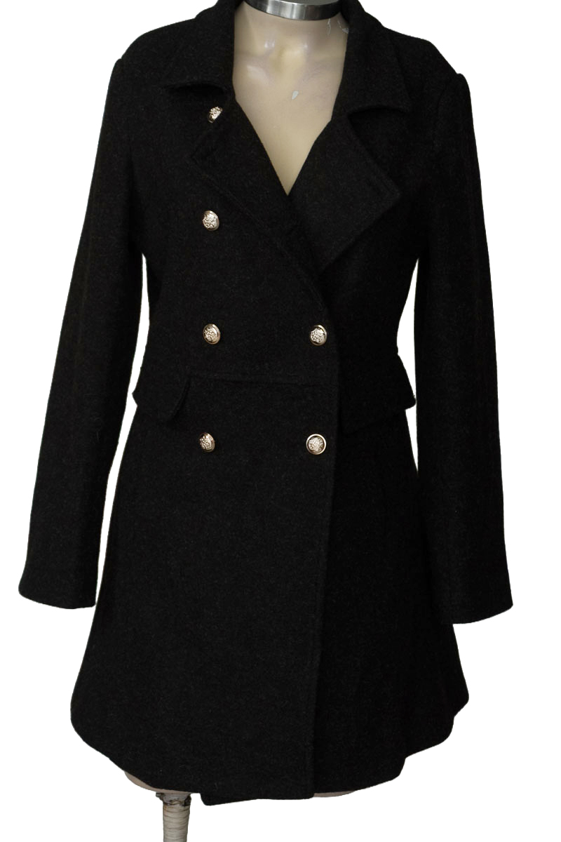 Chaqueta / Abrigo color Negro - Closeando
