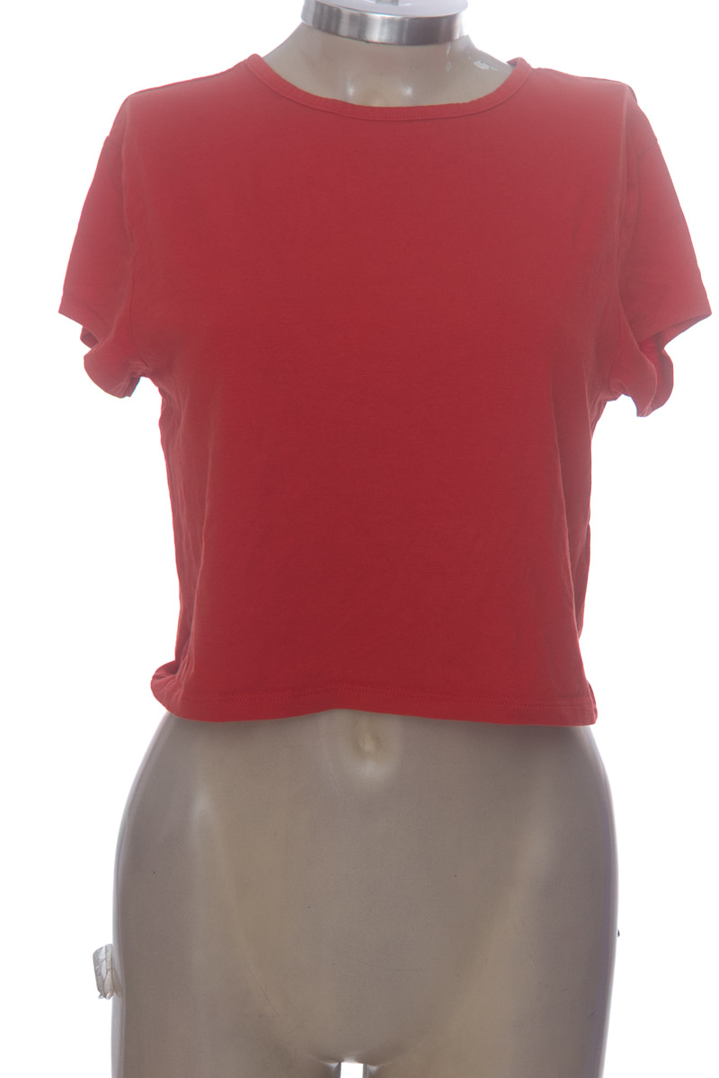 Top / Camiseta color Rojo - Divided by H&M
