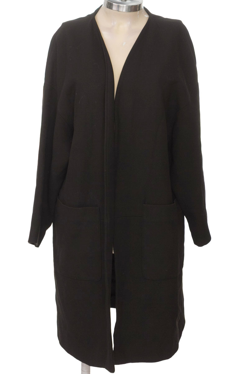 Chaqueta / Abrigo color Negro - Zara