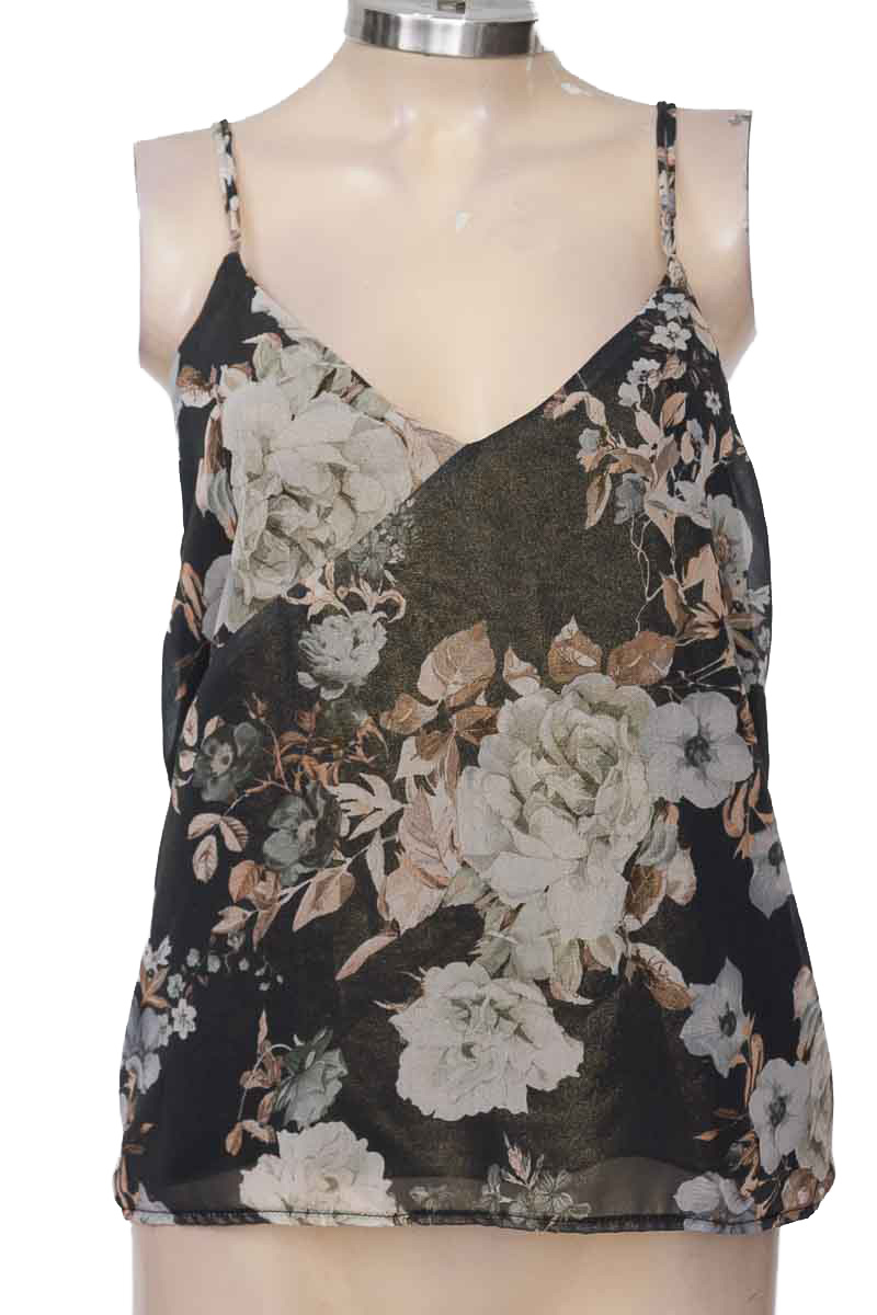 Top / Camiseta color Gris - MNG