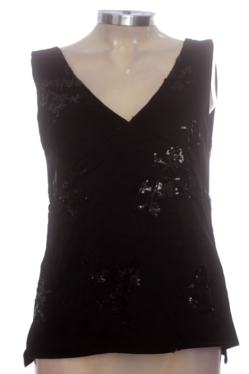 Top / Camiseta color Negro - Zara