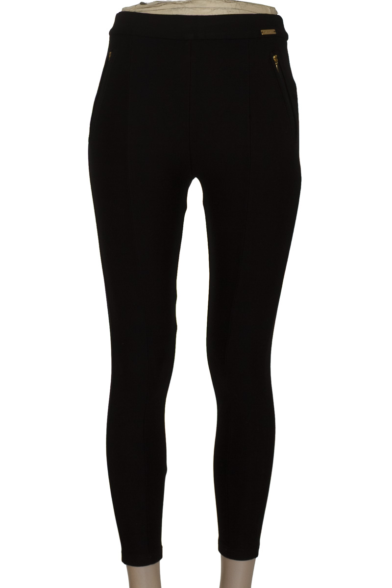 Pantalones color Negro - Esprit