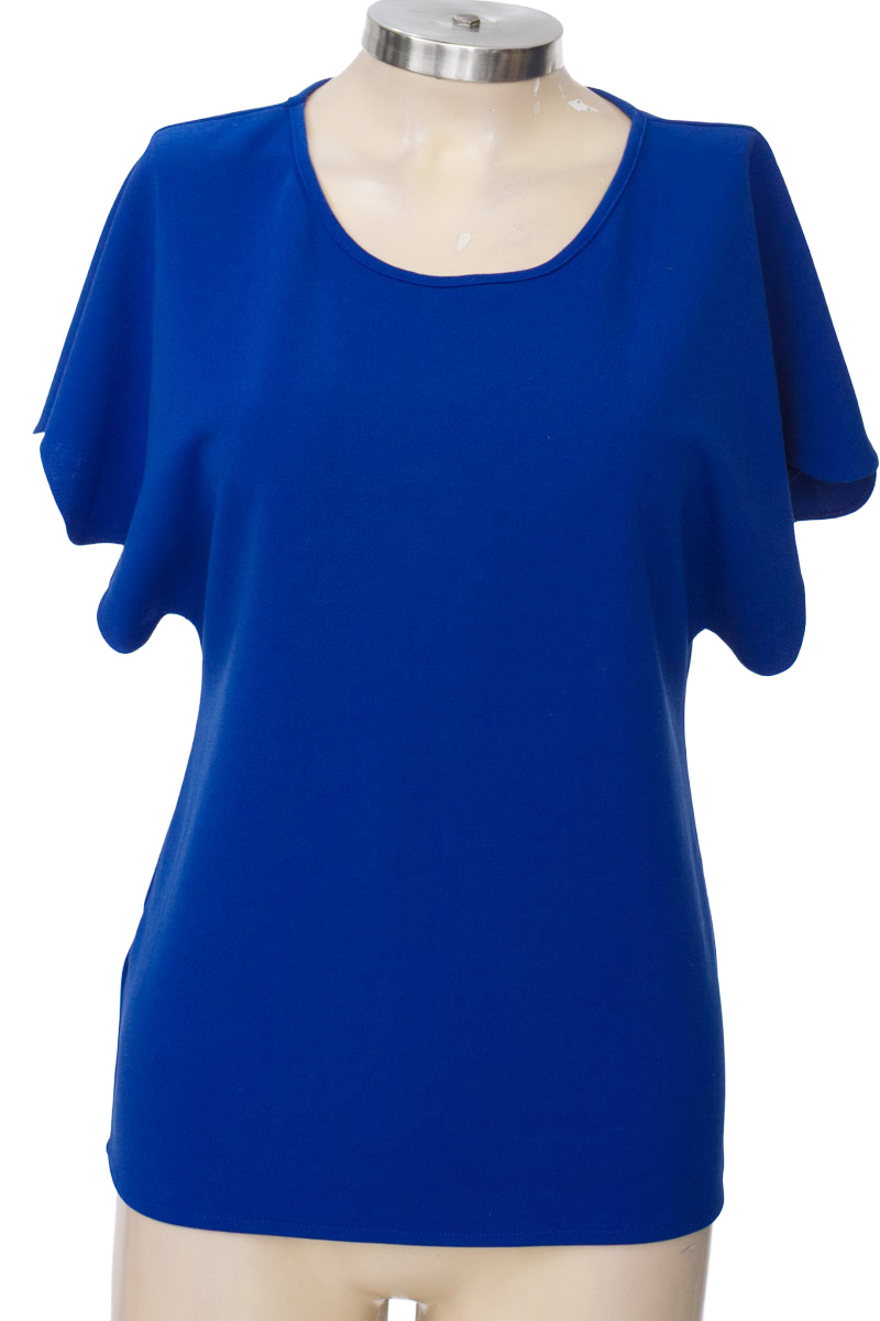 Top / Camiseta color Azul - Estefania Turbay