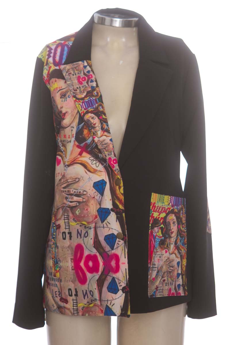 Chaqueta / Abrigo color Negro - Paulina García