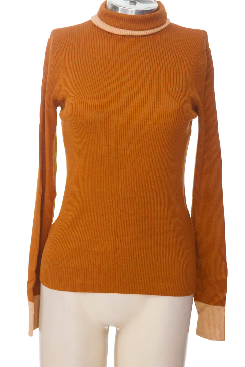 Sweater color Café - Basement