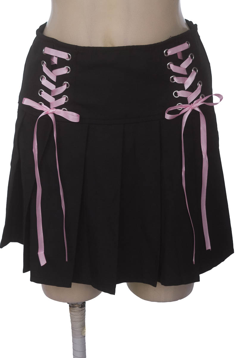 Falda color Negro - Hot Topic