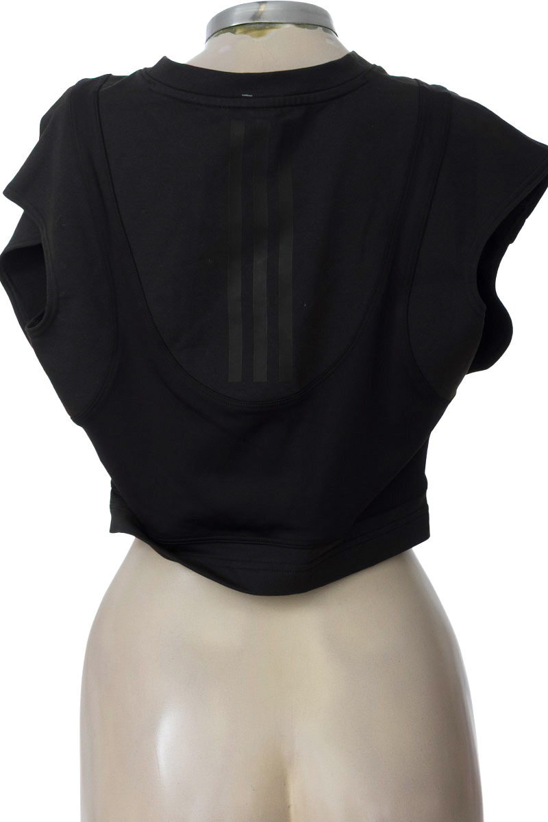 Ropa Deportiva / Salida de Baño color Negro - Adidas