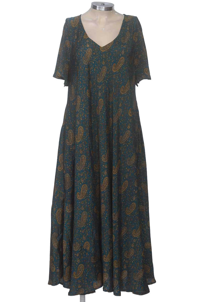 Vestido / Enterizo color Beige - Express