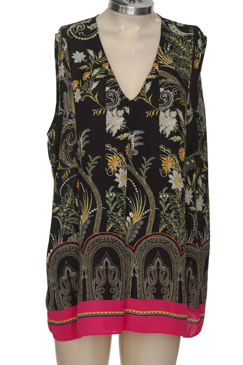 Blusa color Negro - Rose & Olive