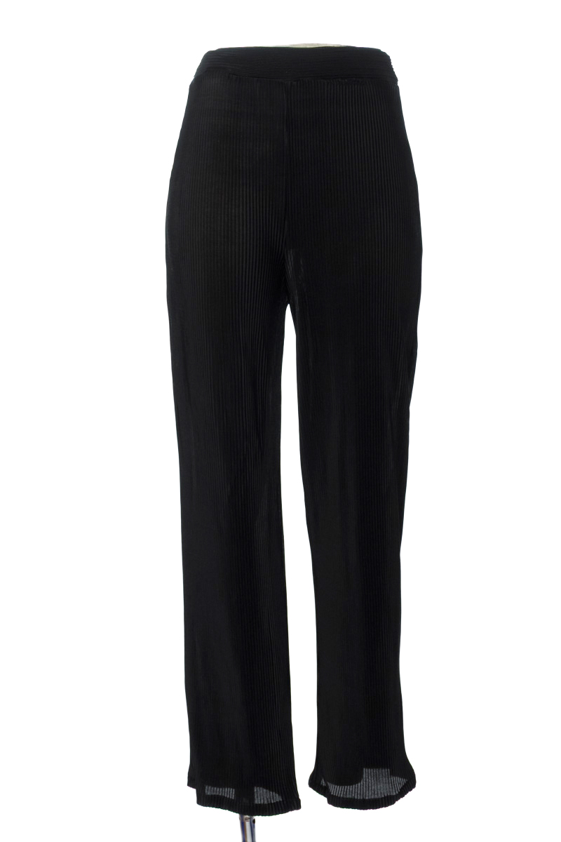 Pantalones color Negro - Closeando