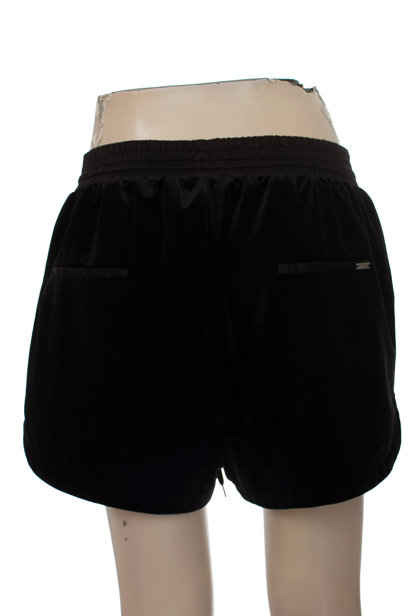Short color Negro - Studio F
