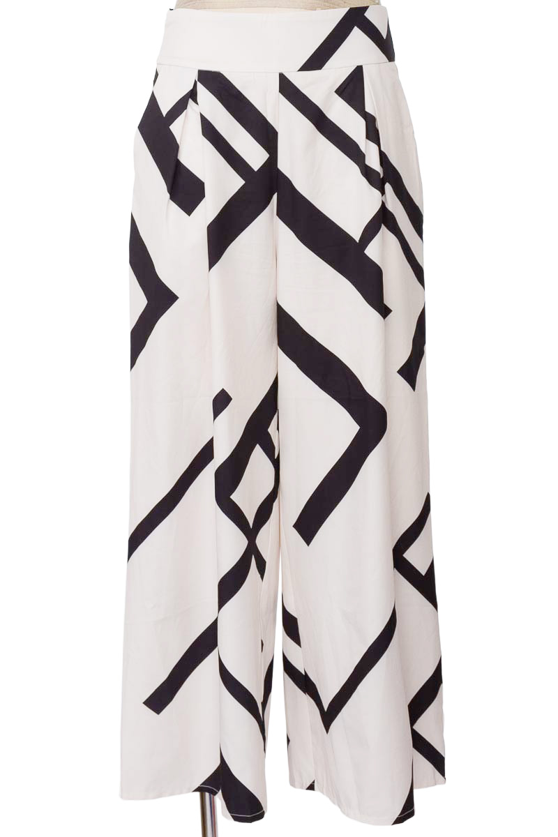 Pantalones color Blanco - Closeando