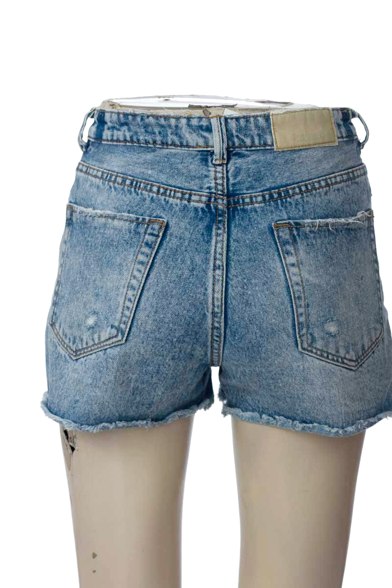 Short color Azul - Stradivarius