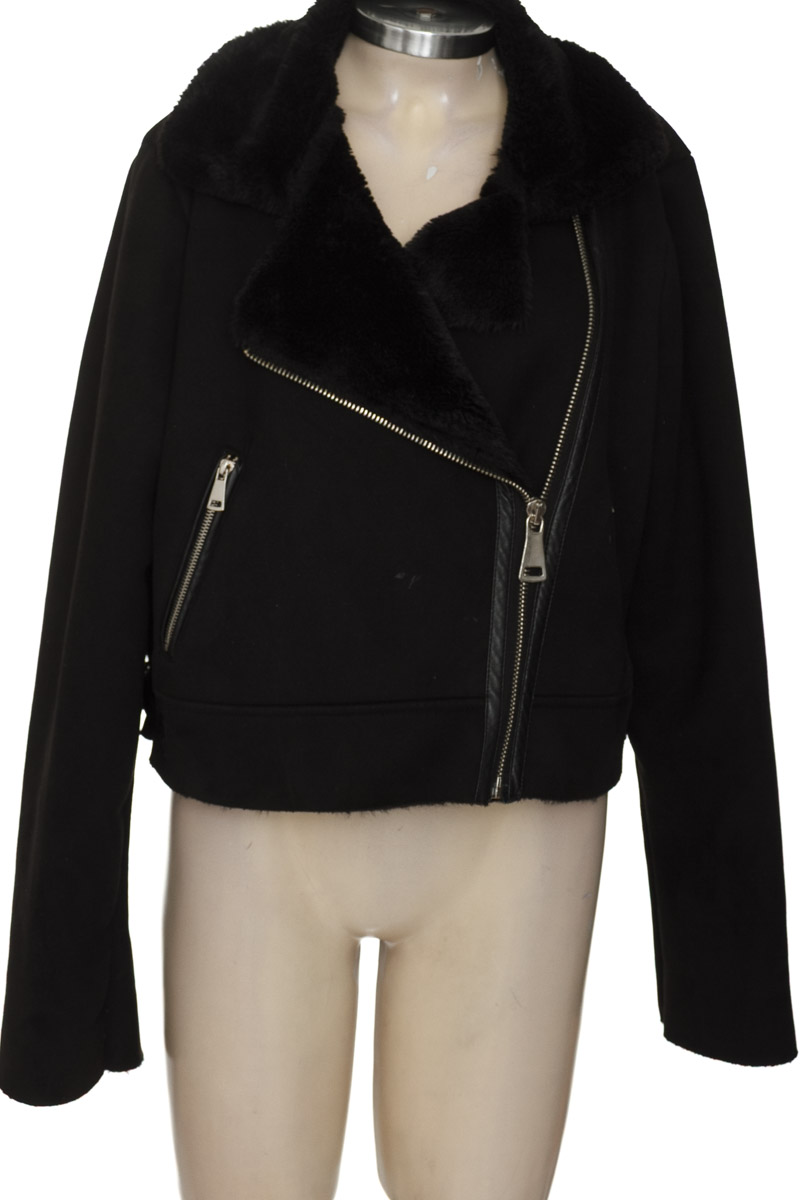 Chaqueta / Abrigo color Negro - Carretel