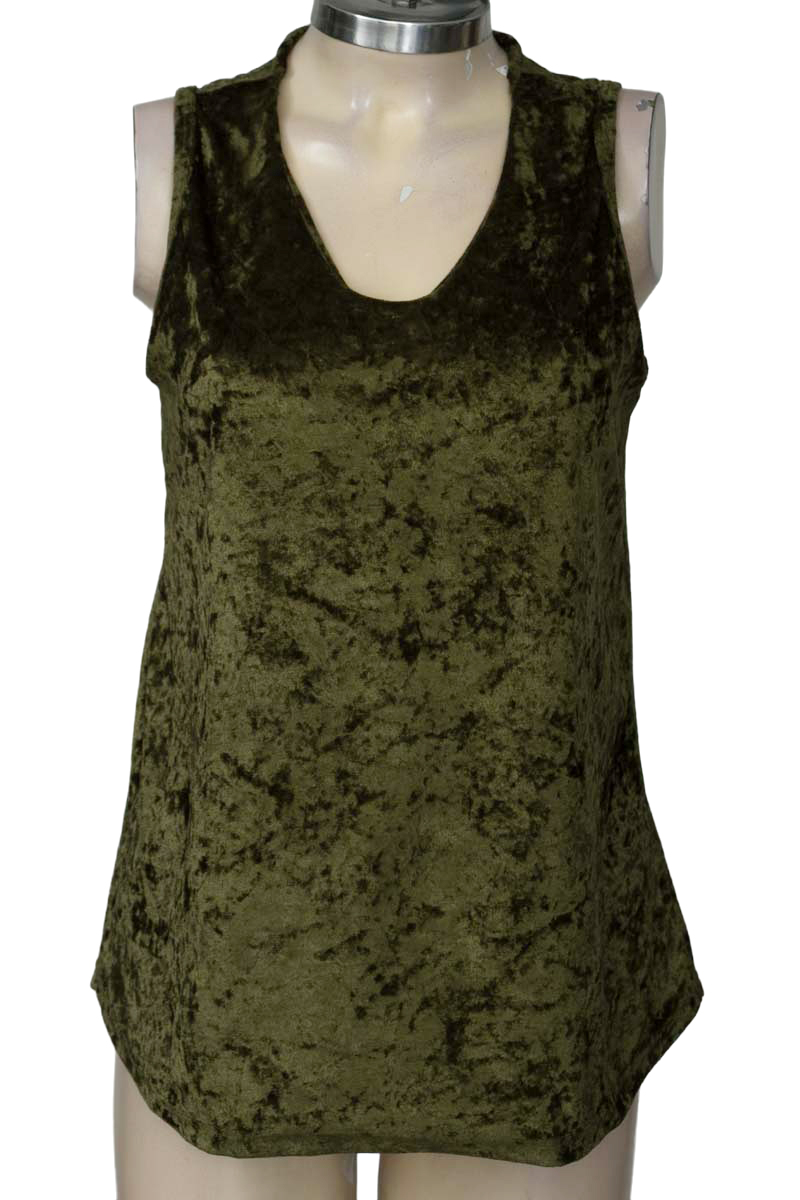 Top / Camiseta color Verde - Closeando