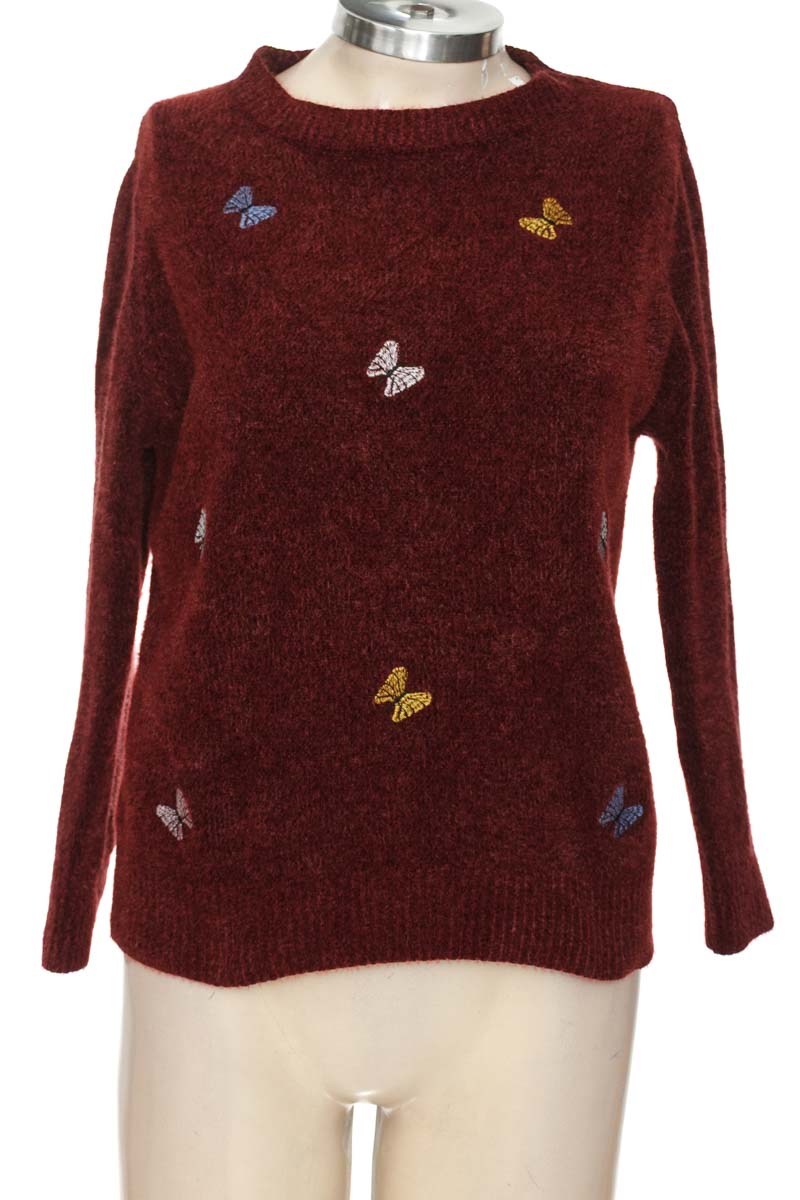 Sweater color Vinotinto - Closeando
