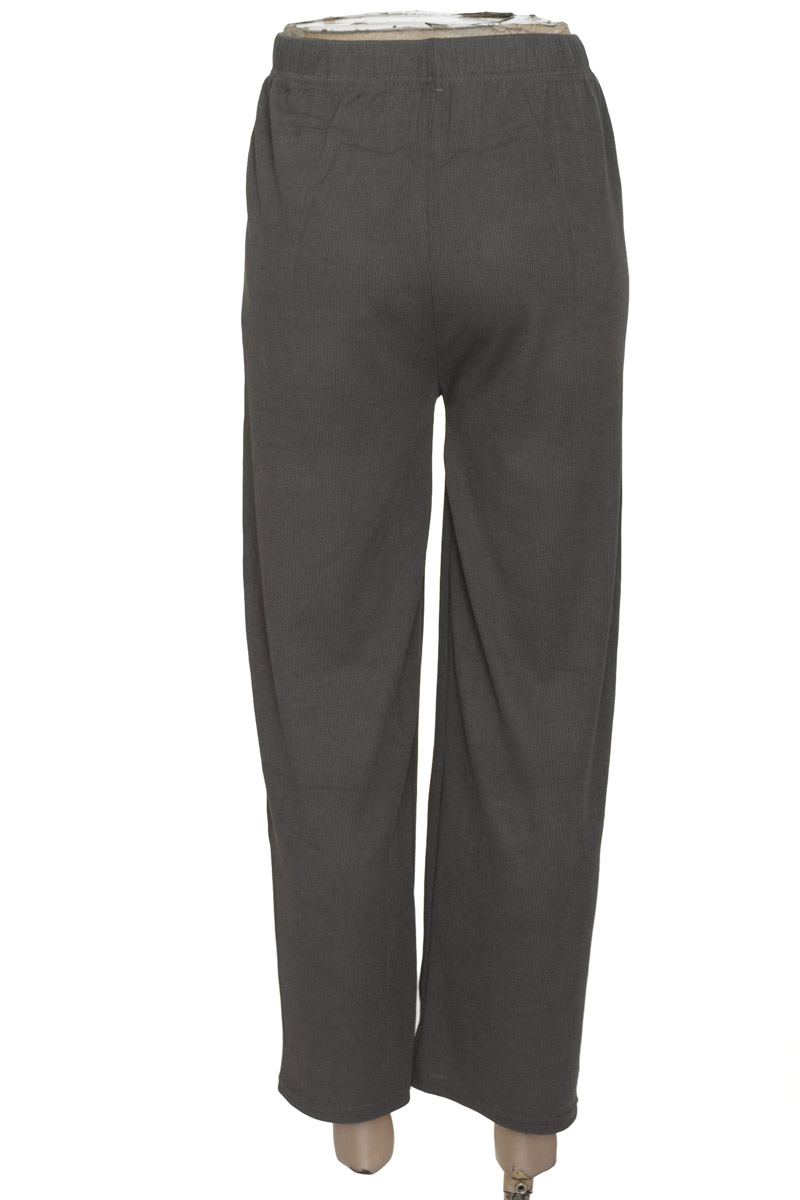 Pantalones color Gris - Closeando