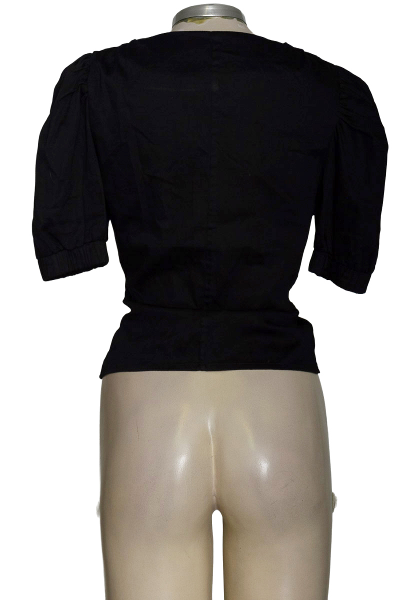 Blusa color Negro - Especia