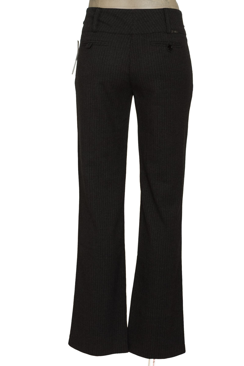 Pantalones color Gris - XUSS