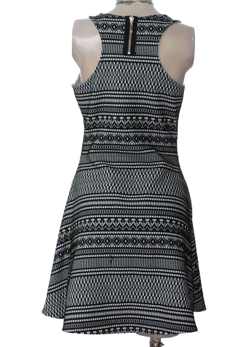 Vestido / Enterizo color Negro - ELA