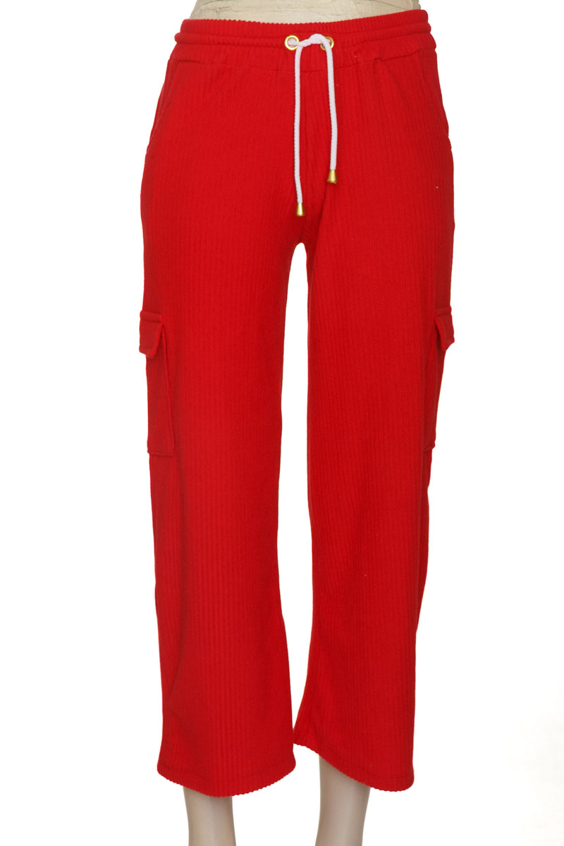Pantalones color Rojo - Closeando