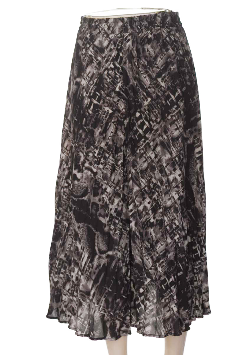 Falda color Negro - XUSS