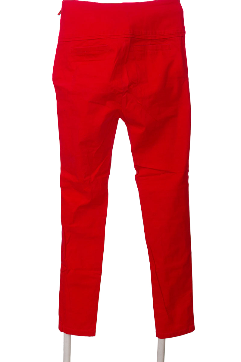 Pantalones color Rojo - Studio F