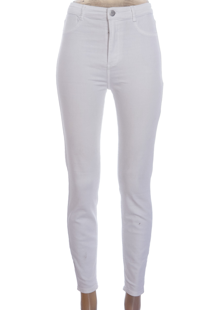 Pantalones color Blanco - Zara