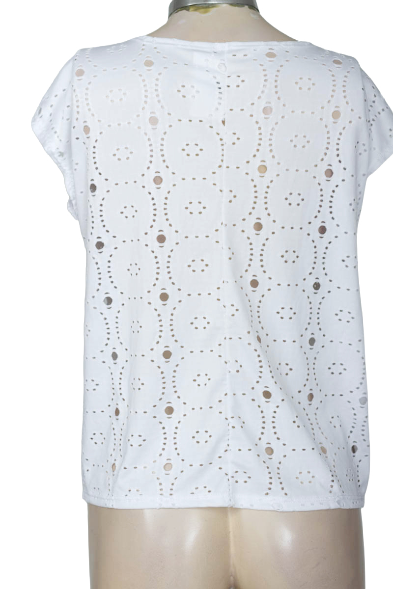 Top / Camiseta color Blanco - Closeando