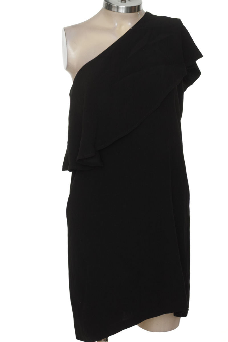 Vestido / Enterizo color Negro - Basement