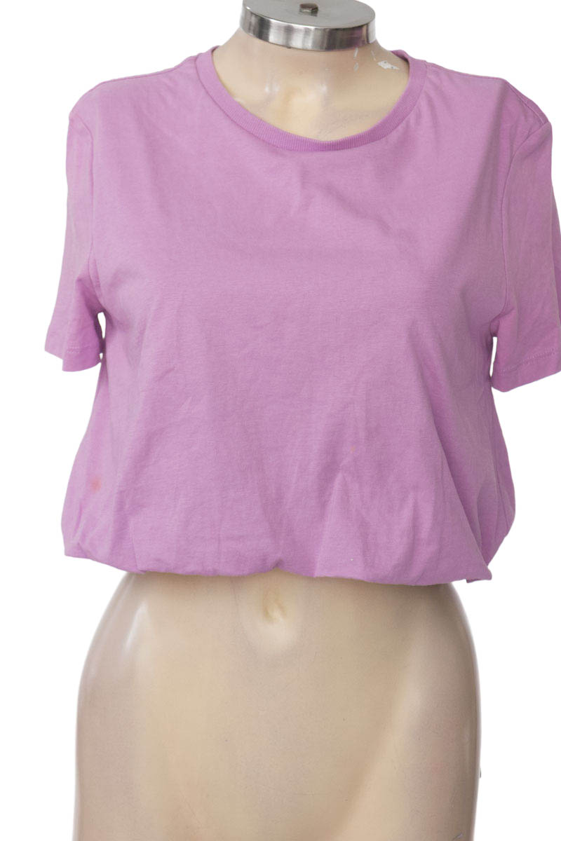 Top / Camiseta color Lila - Zara