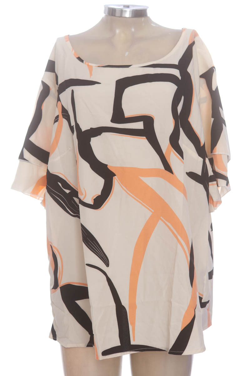 Blusa color Beige - Closeando