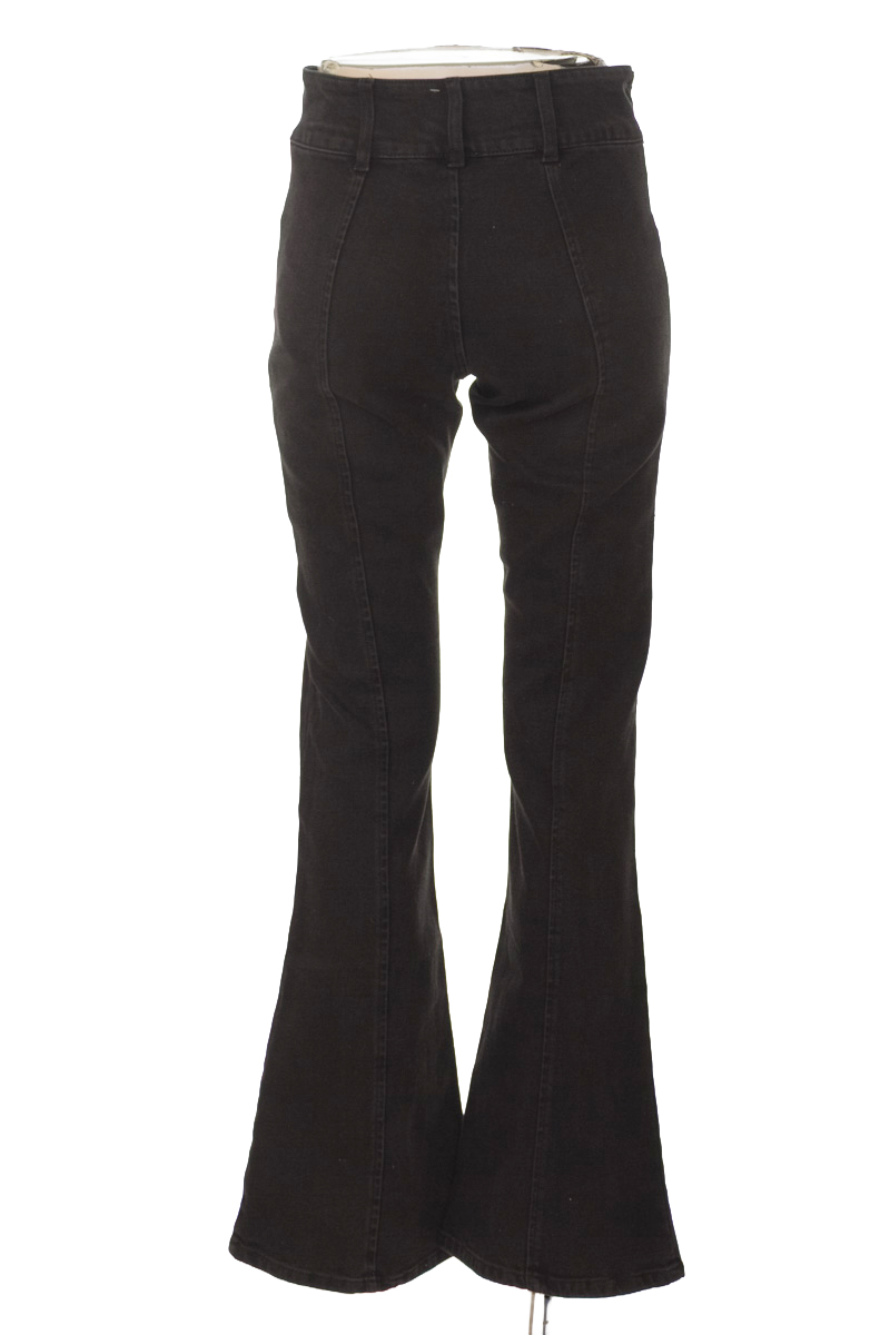 Pantalones color Negro - Forever 21