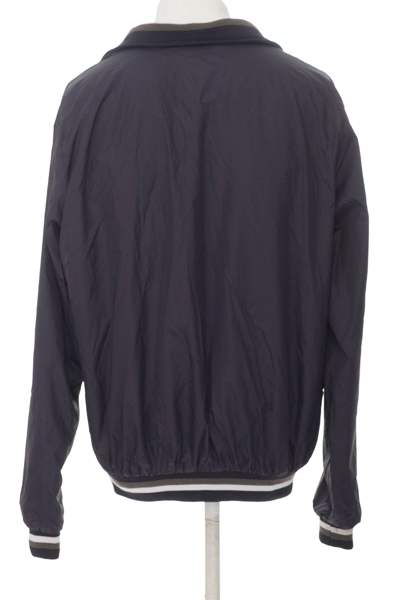 Chaqueta color Azul - Closeando