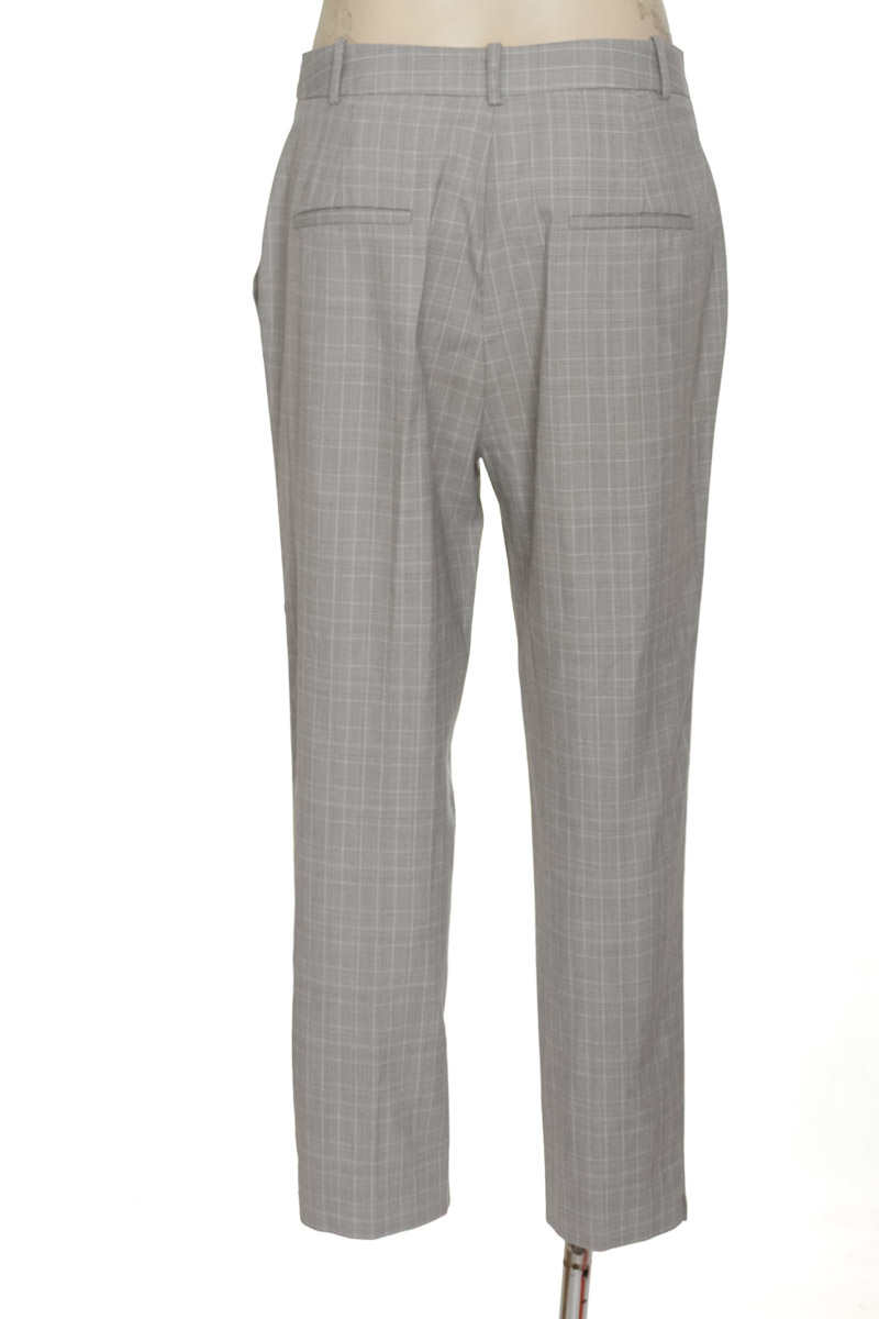 Pantalones color Gris - Zara