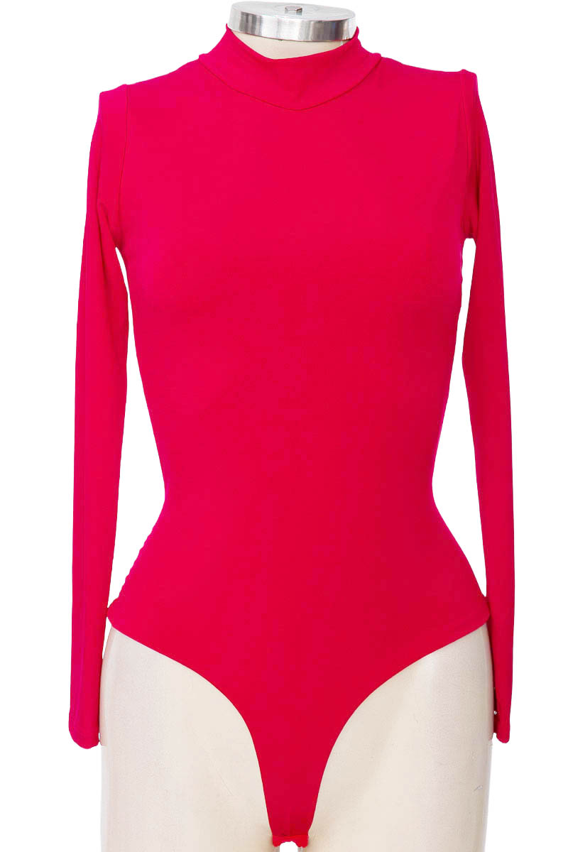 Top / Camiseta color Rojo - Closeando