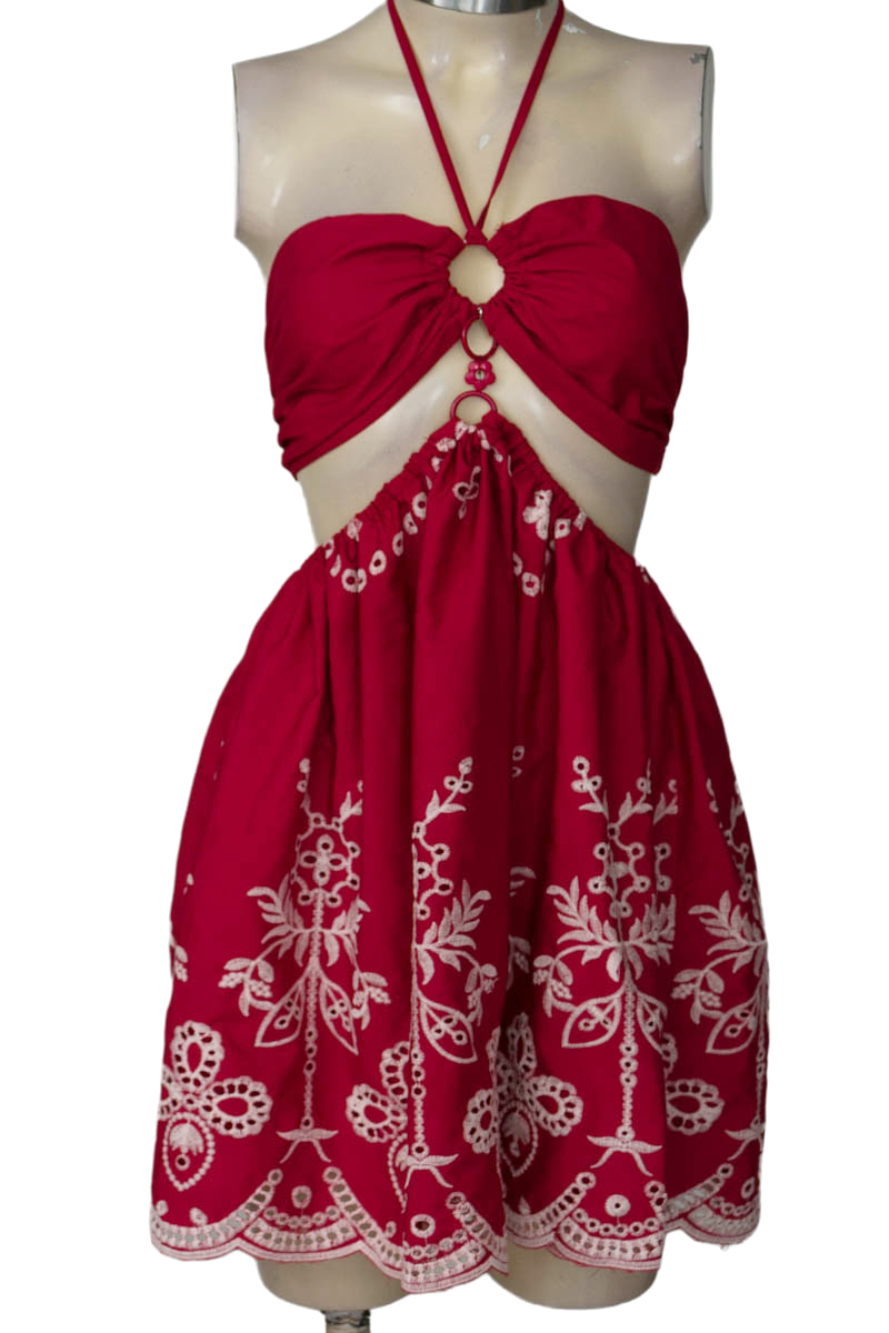 Vestido / Enterizo color Vinotinto - Closeando