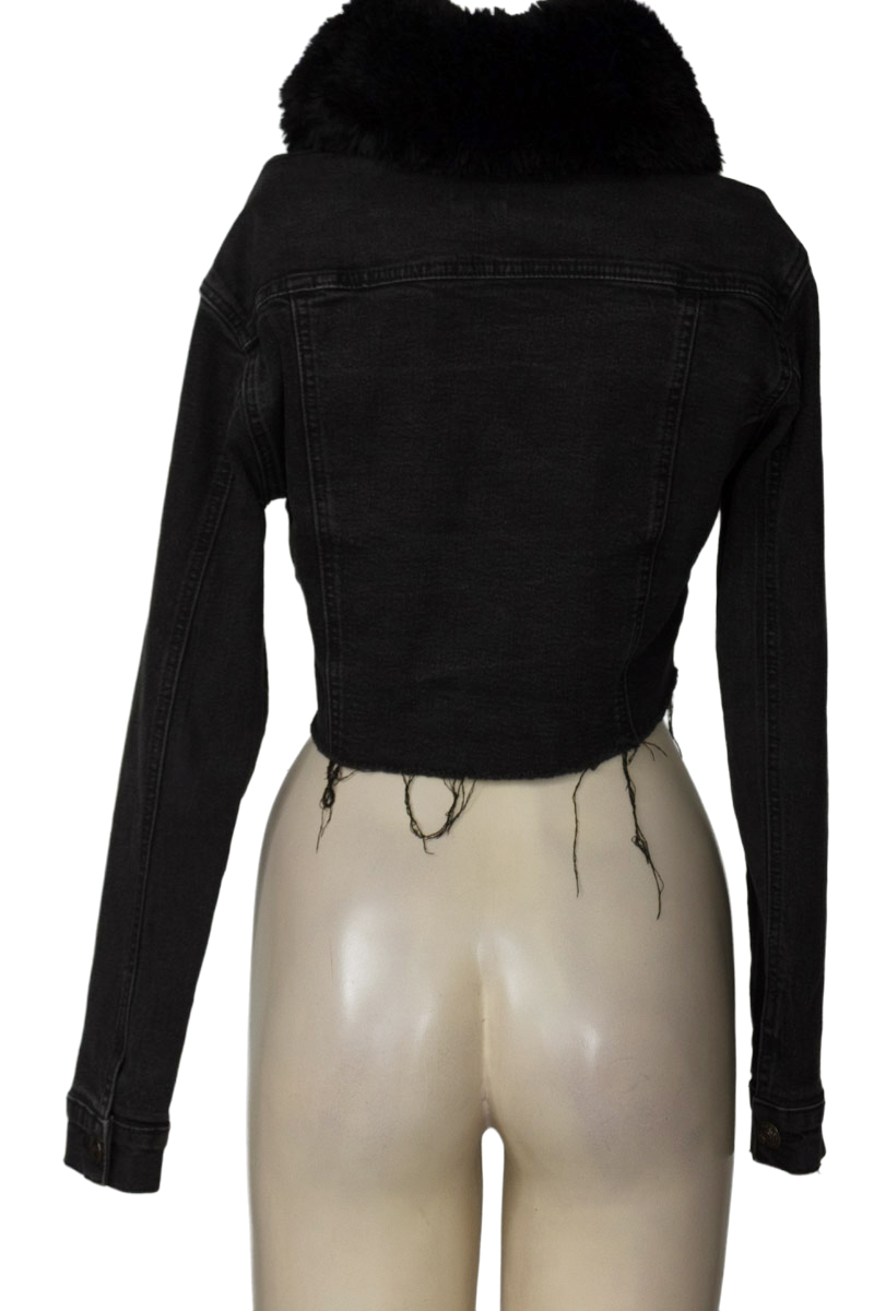 Chaqueta / Abrigo color Negro - Studio F
