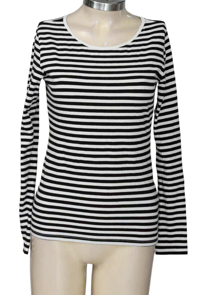 Top / Camiseta color Negro - H&M
