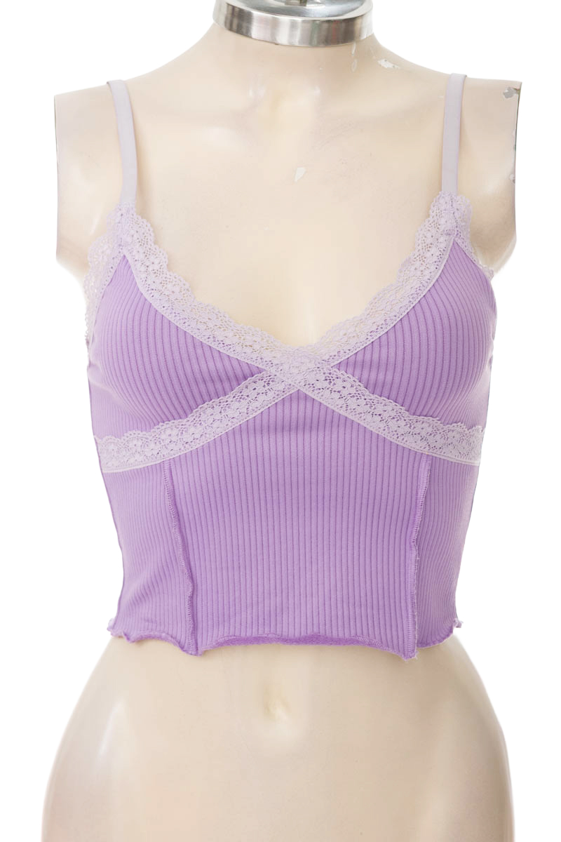 Top / Camiseta color Lila - Divided by H&M