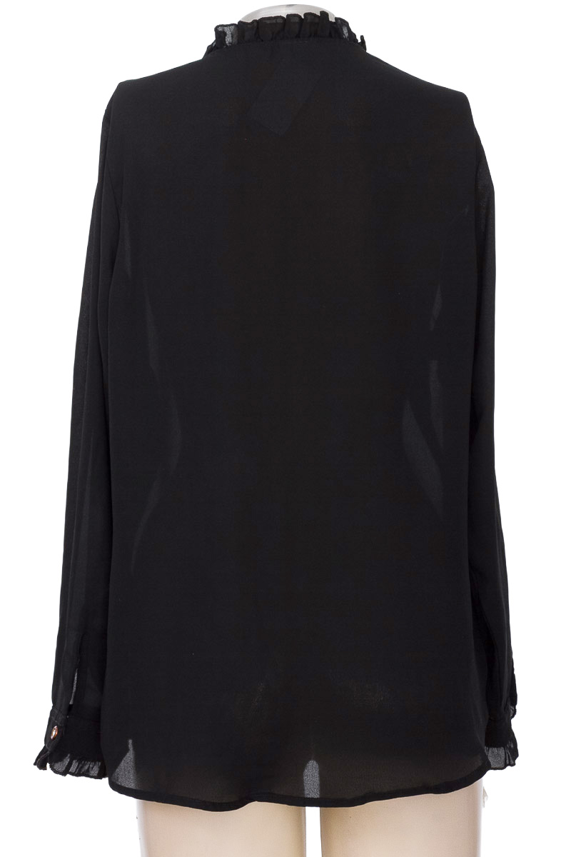Blusa color Negro - Bartolomeo