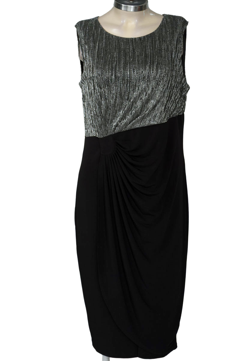 Vestido / Enterizo color Gris - ENFOCUS