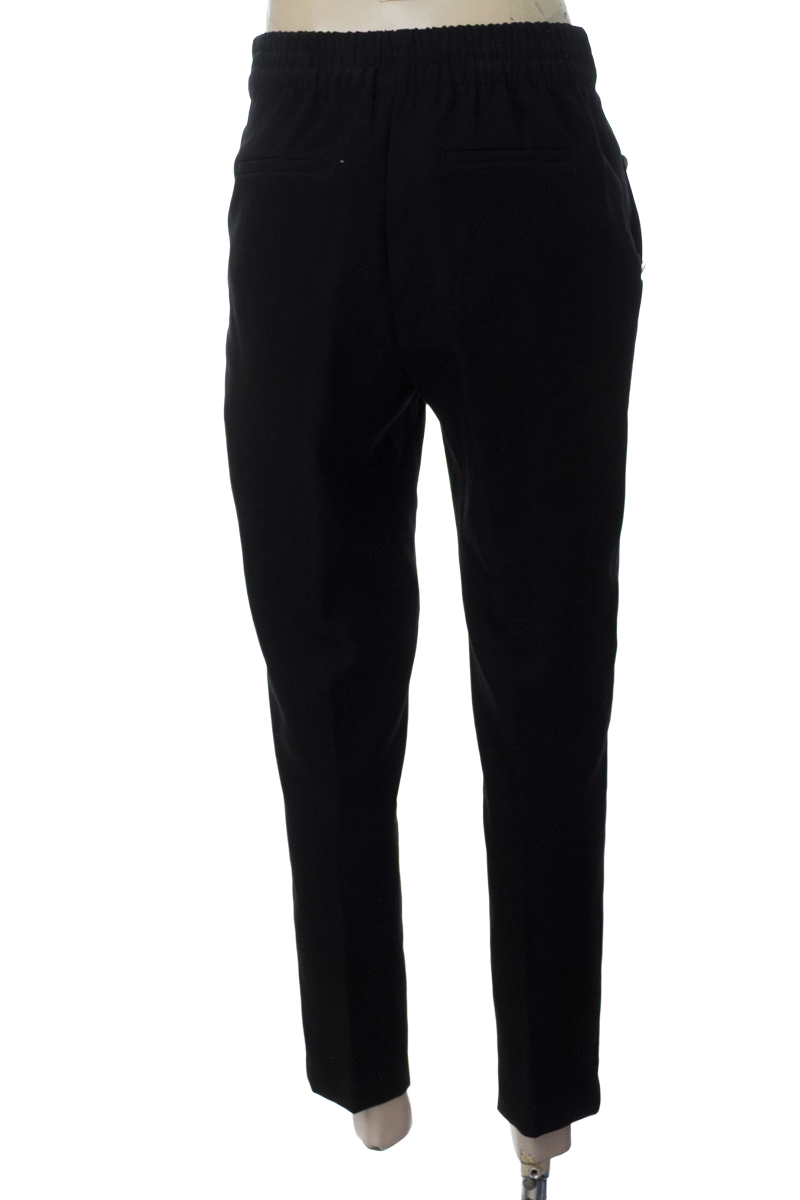 Pantalones color Negro - Zara