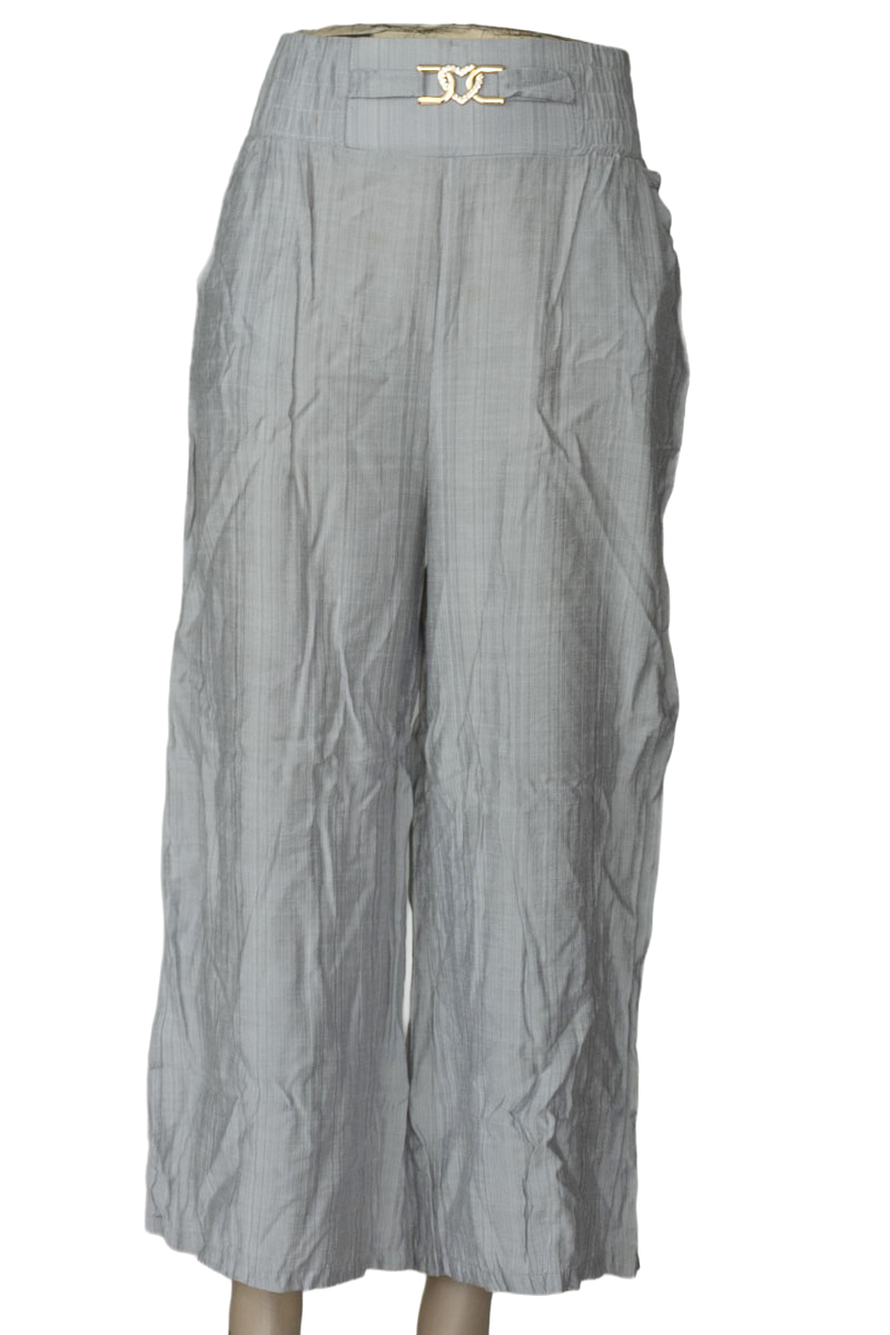 Pantalones color Gris - Closeando