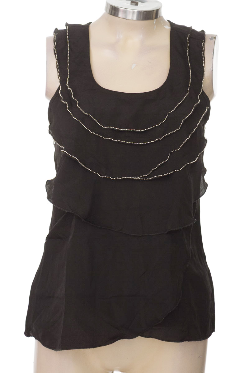 Top / Camiseta color Negro - Koaj