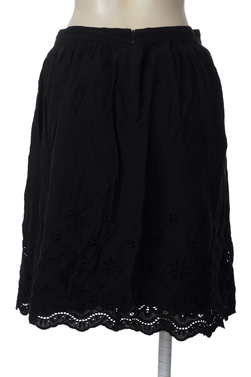 Falda color Negro - Forever 21